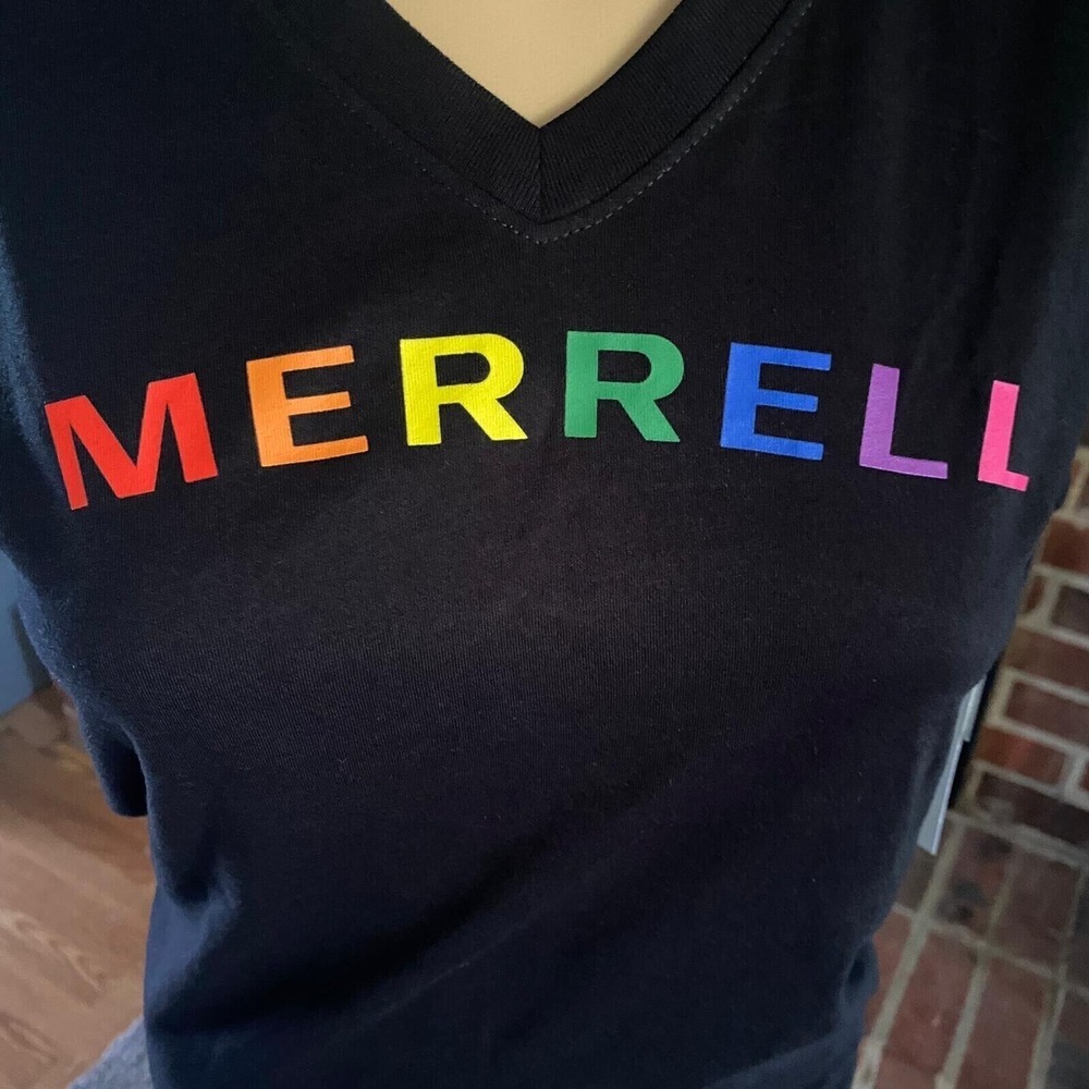 MERRELL Women's Arch Black Stonewash Short Sleeve V Neck T Shirt Size‎ XS New - Picture 11 of 11